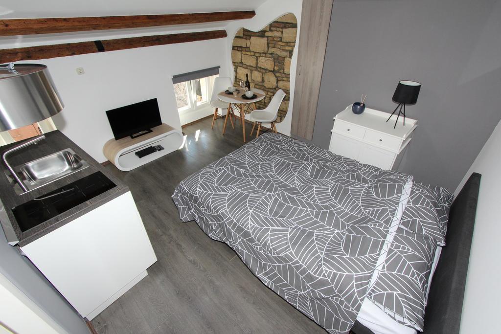 Studio Petra Rovinj Exterior foto